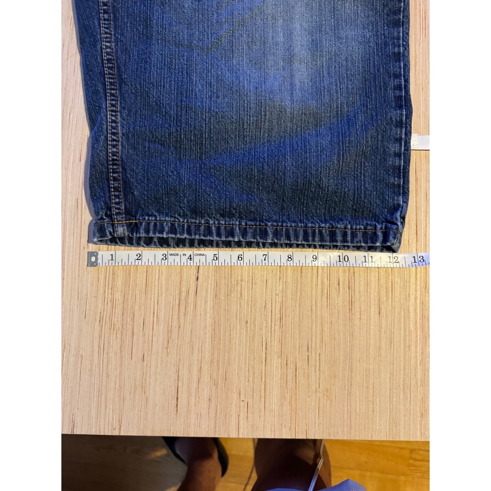 Rocawear Mens Baggy Denim Shorts Blue Medium Wash Embroidered Y2K Size 36 28 - Picture 8 of 8